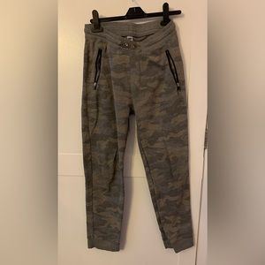 Old Navy Camo Jogger